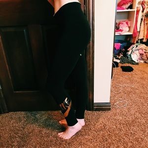 black nike leggings